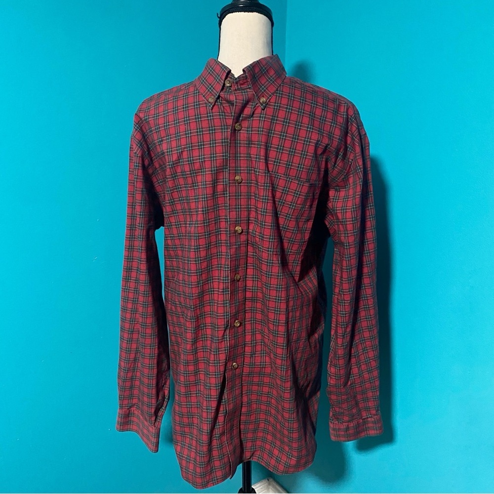 L. L. Bean L Red Green Plaid Wrinkle Resistant Cotton Long Sleeve Button Down
